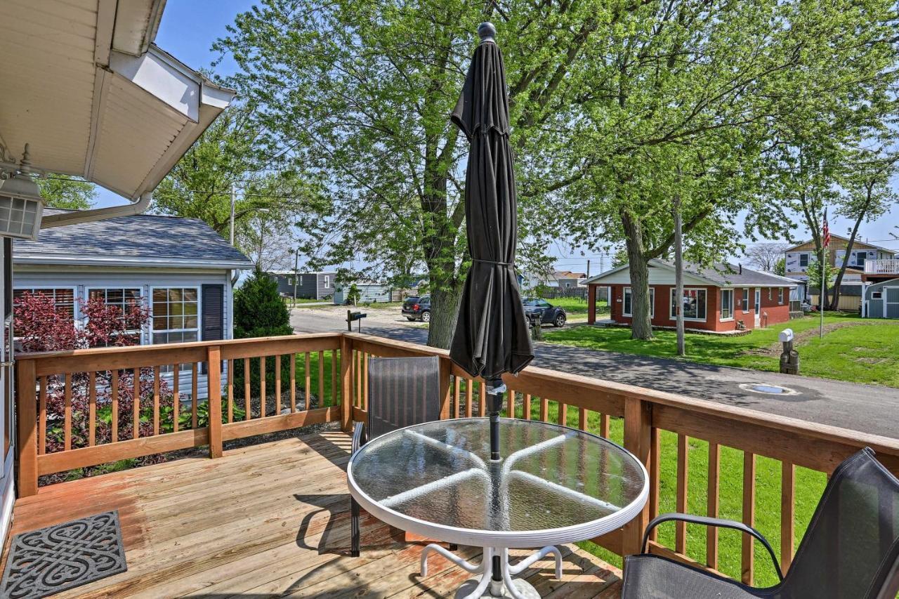 Home With Lake-View Deck By Camp Perry And Magee Marsh Port Clinton Exterior foto
